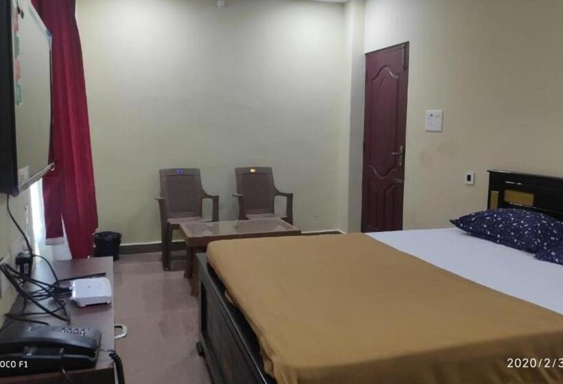 Dream Stay Guest House 蓬蒂切里 外观 照片