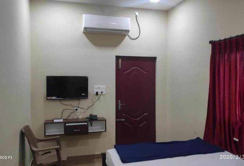 Dream Stay Guest House 蓬蒂切里 外观 照片