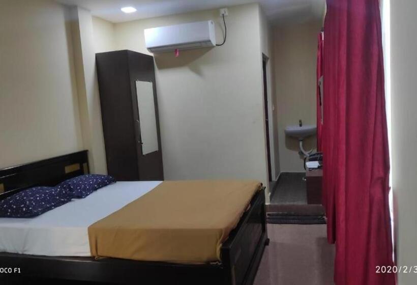 Dream Stay Guest House 蓬蒂切里 外观 照片